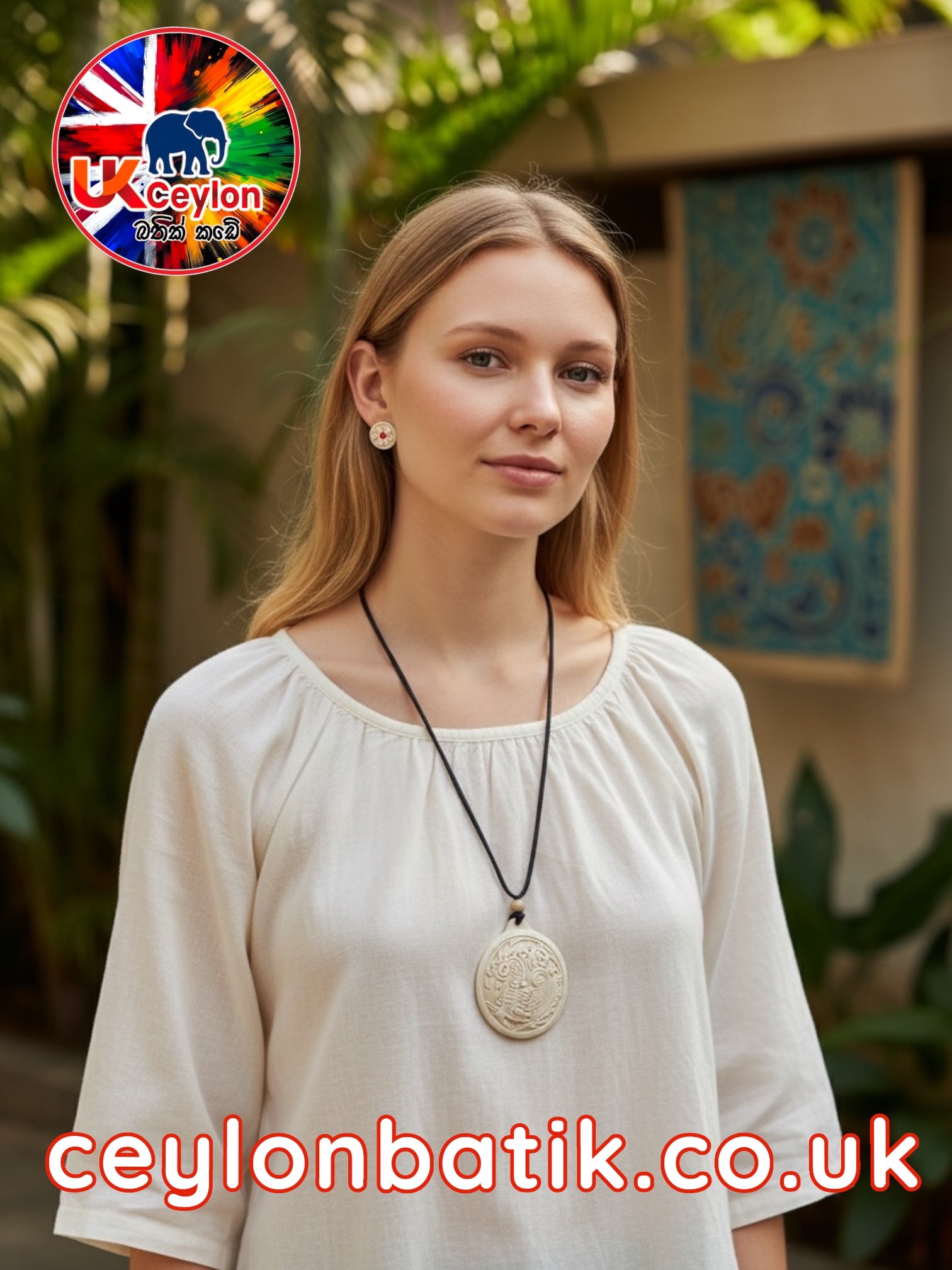 Ceylon CocoShell Artisan Earrings & Pendant Set