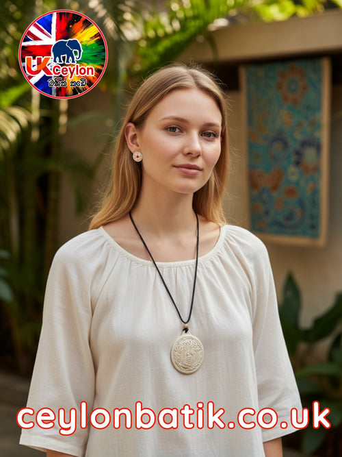 Ceylon CocoShell Artisan Earrings & Pendant Set